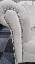 Load image into Gallery viewer, Elegance Chesterfield Sofa 3+2 Cream
